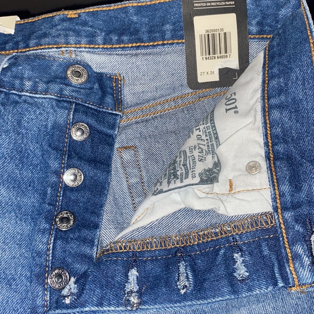 Levi’s 501 Original Cropped - Picture 8 of 11